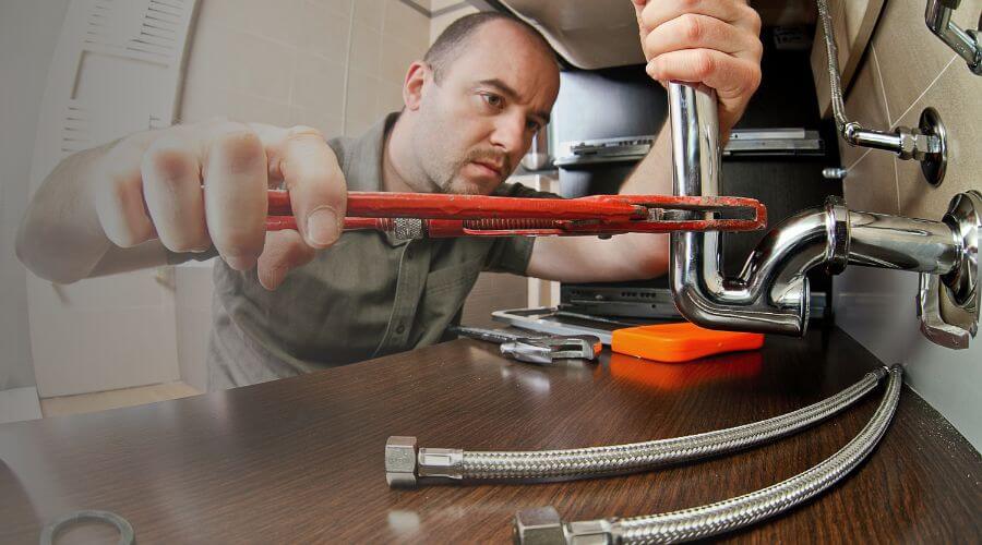 Expert burst pipe repair services in Sikes, LA